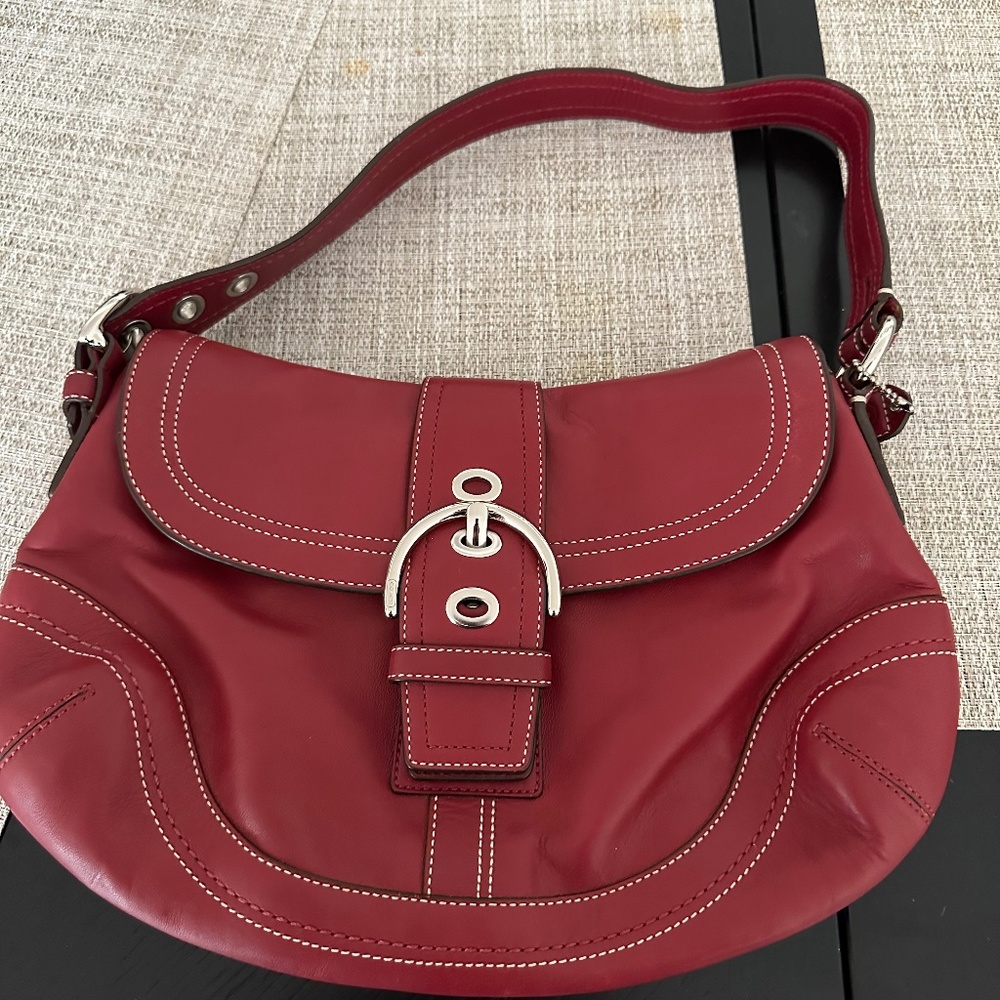 Authentic Coach shoulder bag